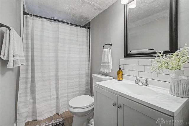 2328 Cardinal Avenue, Dayton, OH 45414