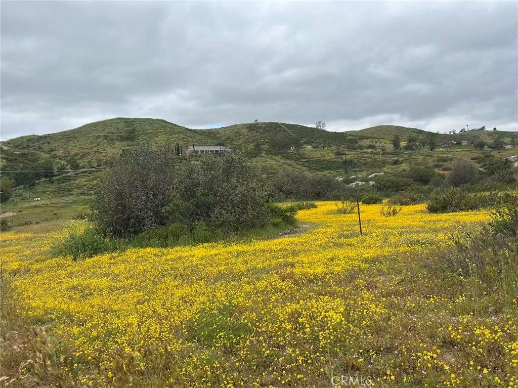 Image 2 of property listing at 0 Stanley Road, Hemet, CA 92544