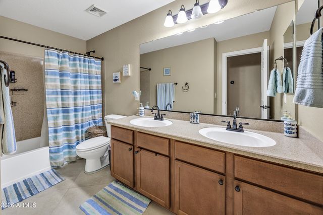 2437 E LODGEPOLE Drive, Gilbert, AZ 85298