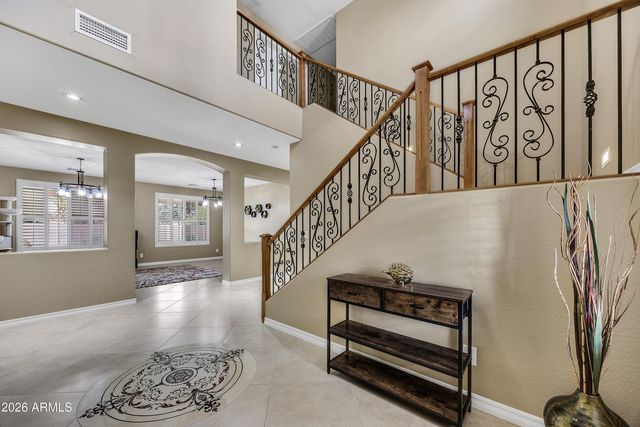 2437 E LODGEPOLE Drive, Gilbert, AZ 85298