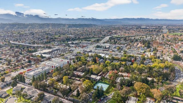 294 Tradewinds 4, San Jose, CA 95123