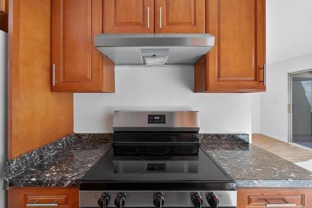 294 Tradewinds 4, San Jose, CA 95123