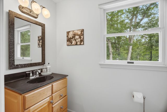 2016 WOODHOLLOW DR, Columbia, MO 65203