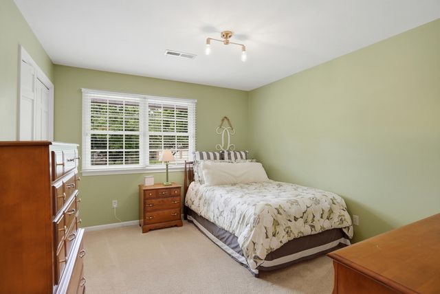2016 WOODHOLLOW DR, Columbia, MO 65203