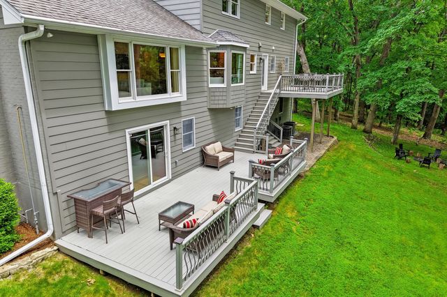 2016 WOODHOLLOW DR, Columbia, MO 65203