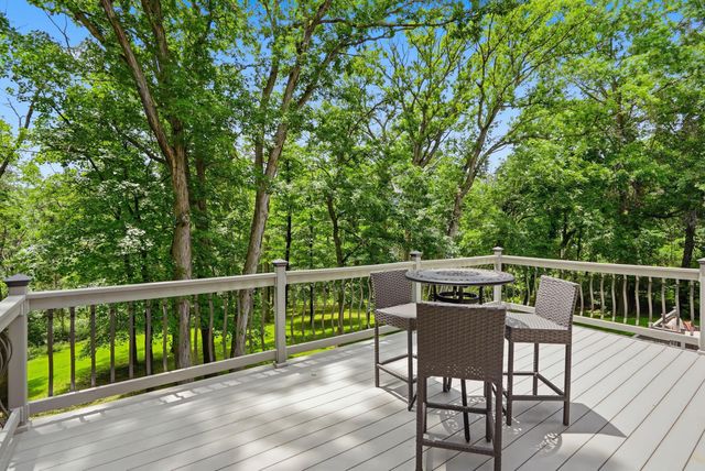 2016 WOODHOLLOW DR, Columbia, MO 65203