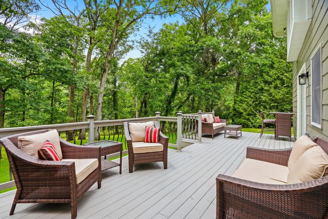 2016 WOODHOLLOW DR, Columbia, MO 65203