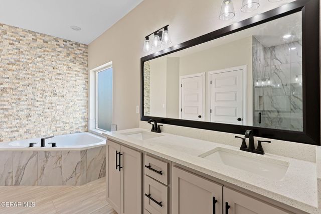 9853 La Morenita Circle, El Paso, TX 79927