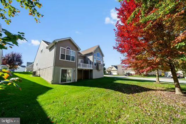 254 HENDRICKSON LN, West Grove, PA 19390