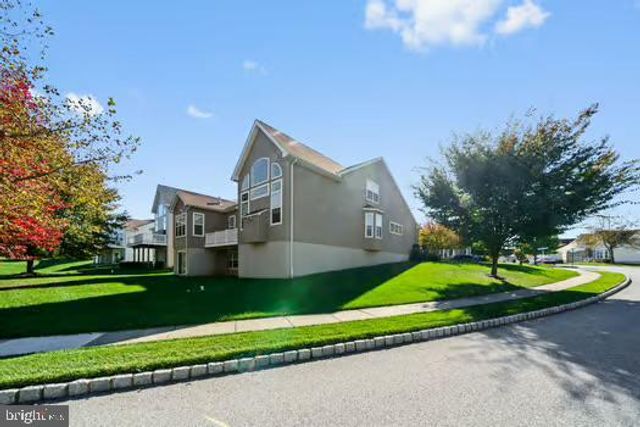 254 HENDRICKSON LN, West Grove, PA 19390