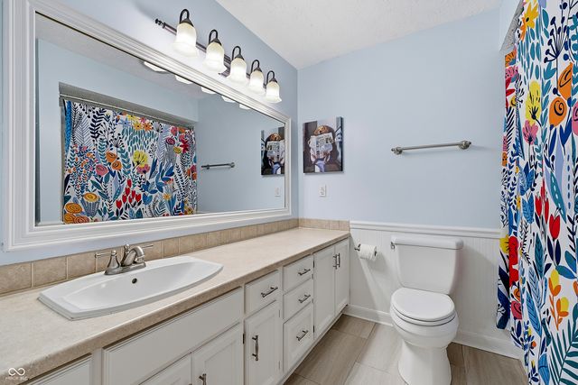 7716 Tanager Lane, Indianapolis, IN 46256