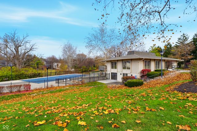 7716 Tanager Lane, Indianapolis, IN 46256