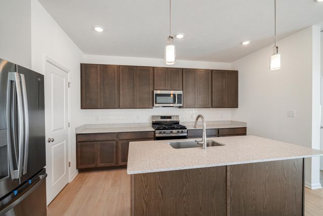 4060 Reflection Place, Valparaiso, IN 46385