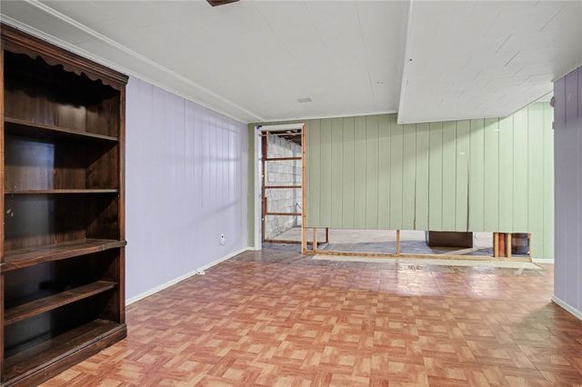 32 Tandoi Drive, Gates, NY 14624