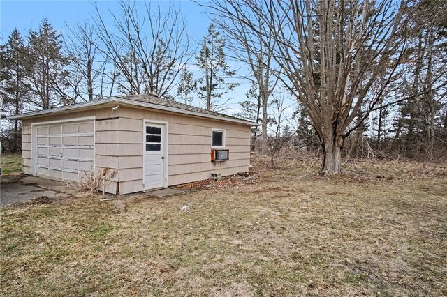 32 Tandoi Drive, Gates, NY 14624