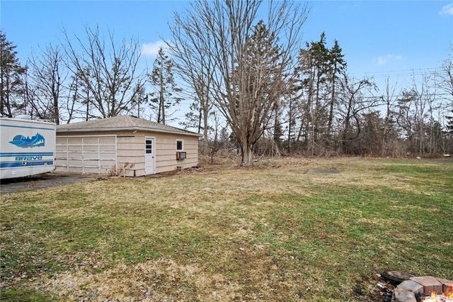 32 Tandoi Drive, Gates, NY 14624