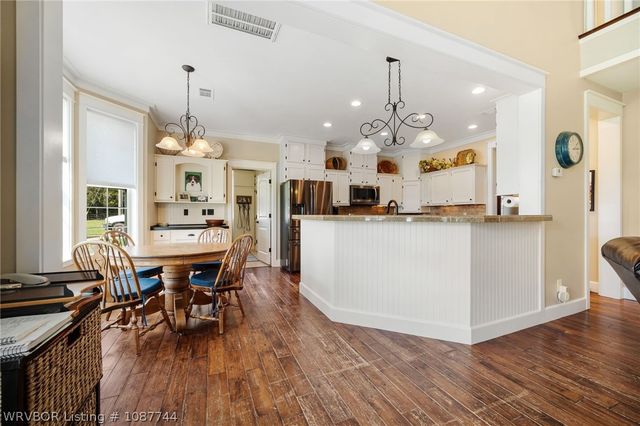 35245 Midway Place, Poteau, OK 74953