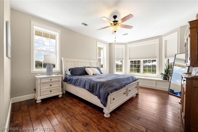 35245 Midway Place, Poteau, OK 74953