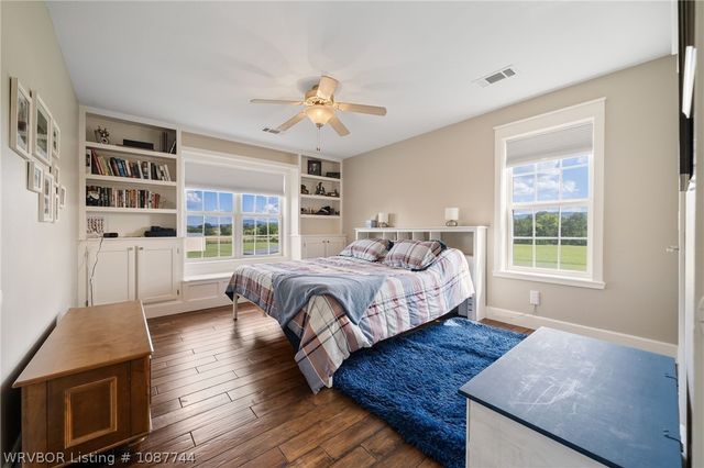 35245 Midway Place, Poteau, OK 74953