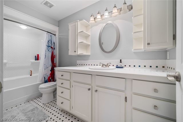 35245 Midway Place, Poteau, OK 74953