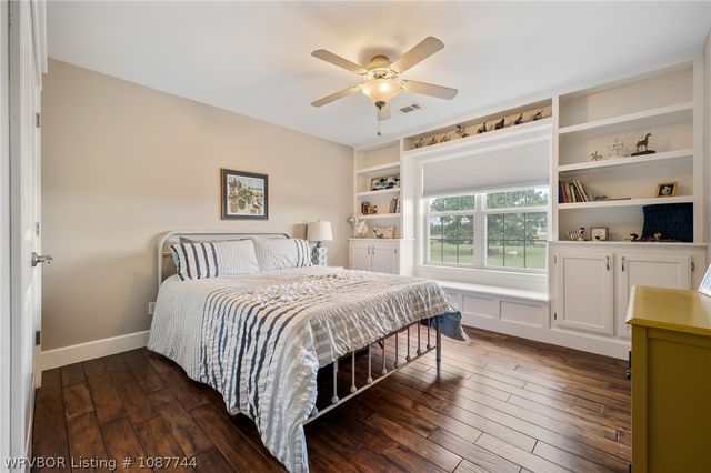 35245 Midway Place, Poteau, OK 74953