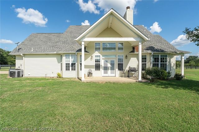 35245 Midway Place, Poteau, OK 74953