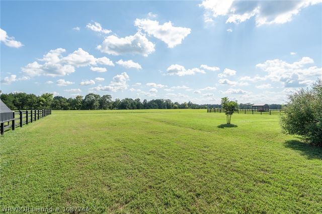 35245 Midway Place, Poteau, OK 74953