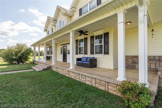 35245 Midway Place, Poteau, OK 74953