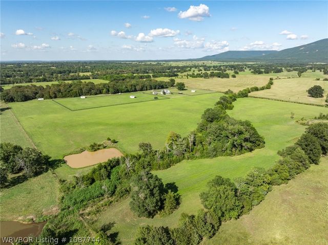 35245 Midway Place, Poteau, OK 74953