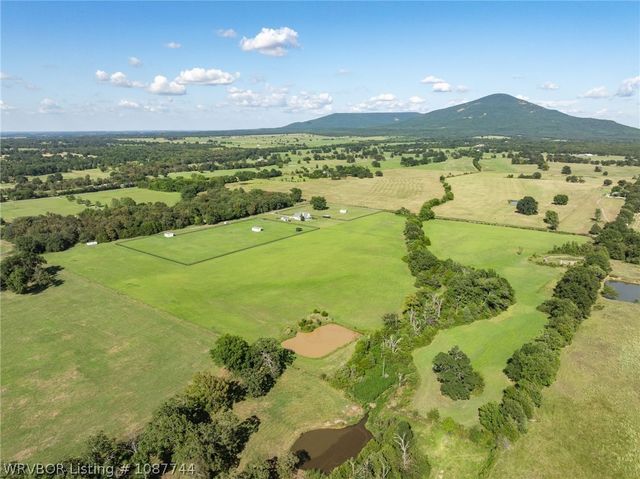 35245 Midway Place, Poteau, OK 74953