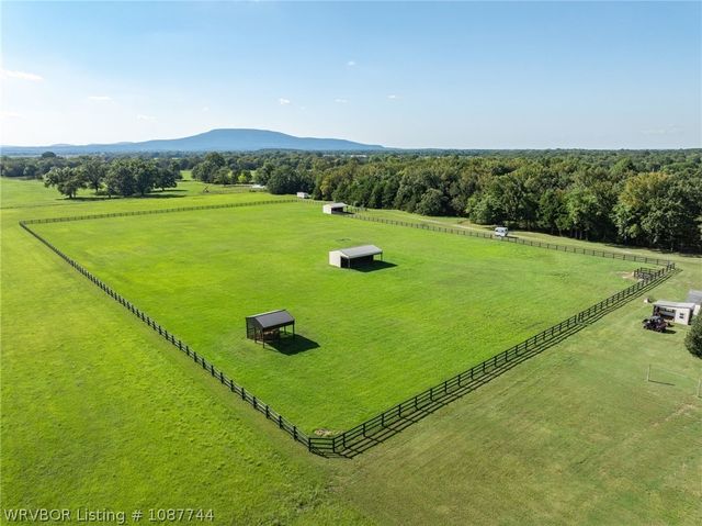 35245 Midway Place, Poteau, OK 74953