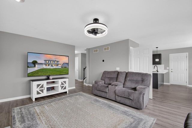 4620 Kenrich DRIVE, Racine, WI 53402