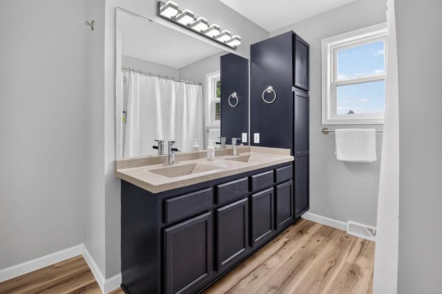 4620 Kenrich DRIVE, Racine, WI 53402