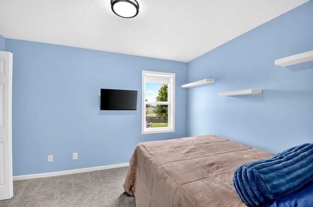 4620 Kenrich DRIVE, Racine, WI 53402
