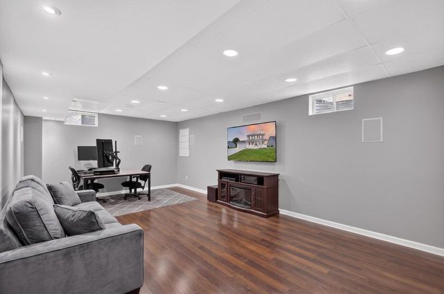 4620 Kenrich DRIVE, Racine, WI 53402