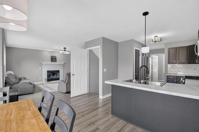 4620 Kenrich DRIVE, Racine, WI 53402