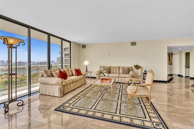 20281 E Country Club Drive 1907, Aventura, FL 33180