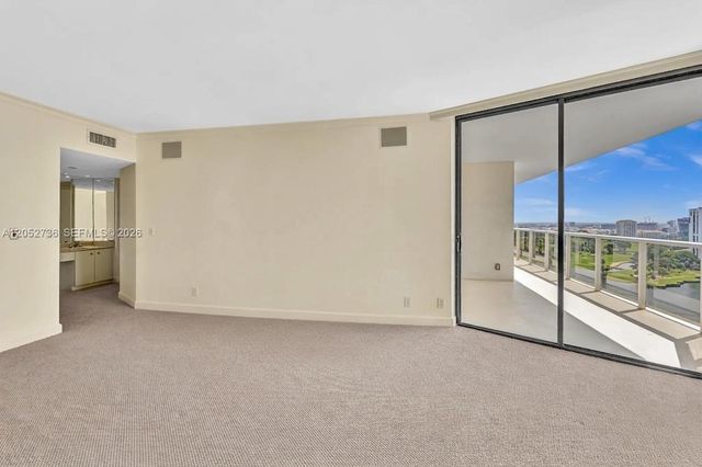 20281 E Country Club Drive 1907, Aventura, FL 33180