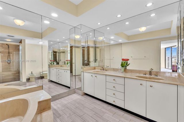 20281 E Country Club Drive 1907, Aventura, FL 33180