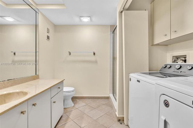 20281 E Country Club Drive 1907, Aventura, FL 33180