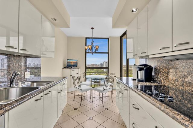 20281 E Country Club Drive 1907, Aventura, FL 33180