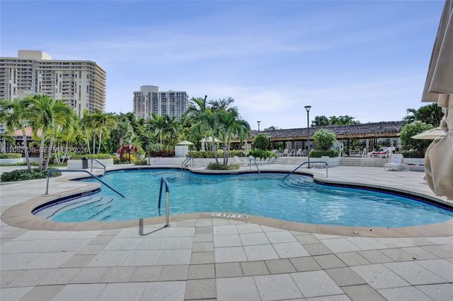 20281 E Country Club Drive 1907, Aventura, FL 33180