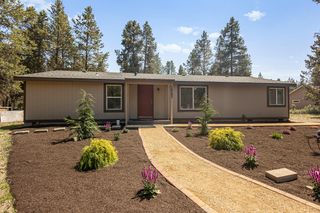 16093 Blackfeather Lane, La Pine, OR 97739