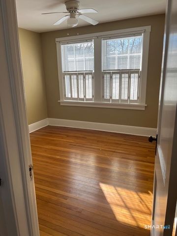 1426 Stratfield Road, Fairfield, CT 06825