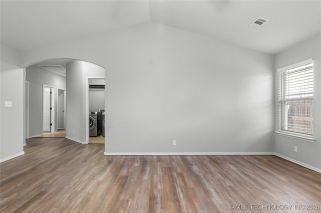 12004 E 110th Place North, Owasso, OK 74055