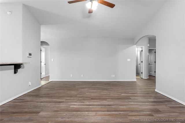 12004 E 110th Place North, Owasso, OK 74055