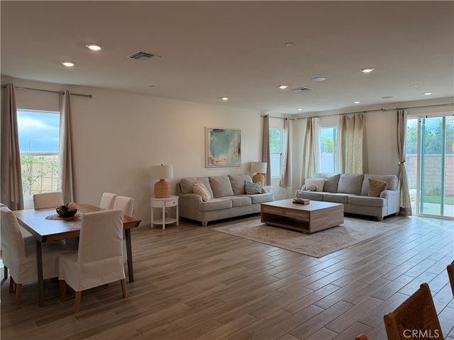 25575 Sedona, Homeland, CA 92548