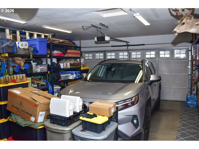 1723 WESTWOOD Dr, Medford, OR 97501