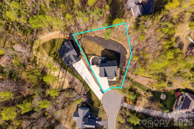 50 Carden Drive, Weaverville, NC 28787