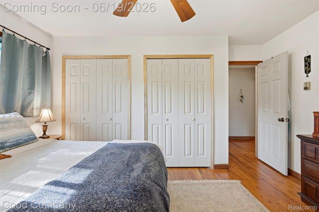 3615 Hazelton Avenue, Rochester Hills, MI 48307